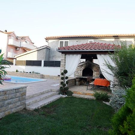 Villa Tago With Heated New Pool Kaštela エクステリア 写真