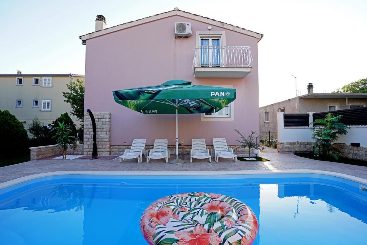 Villa Tago With Heated New Pool Kaštela エクステリア 写真