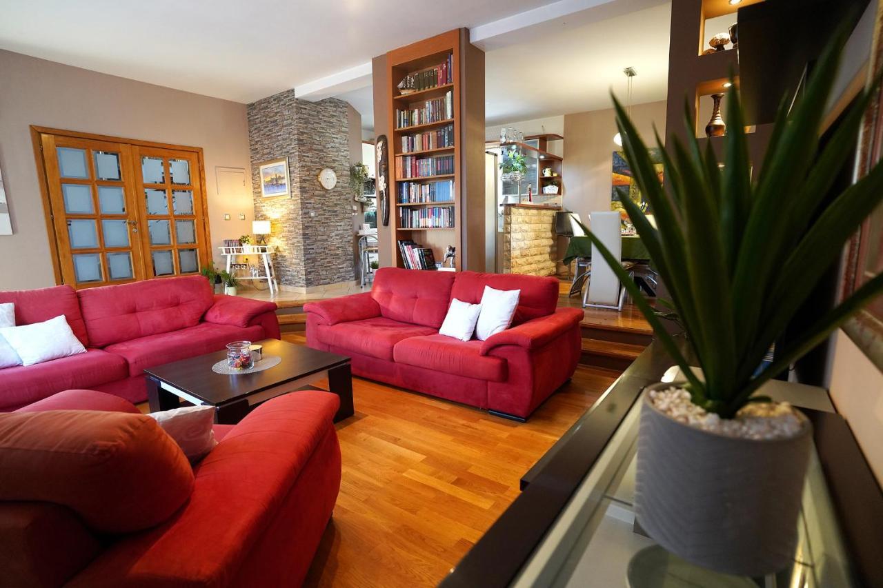 Villa Tago With Heated New Pool Kaštela エクステリア 写真