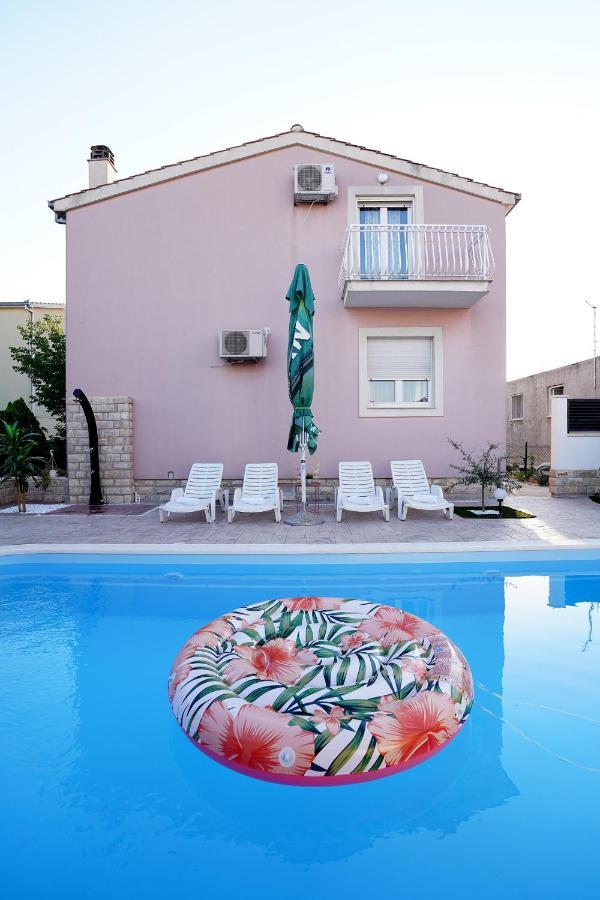 Villa Tago With Heated New Pool Kaštela エクステリア 写真